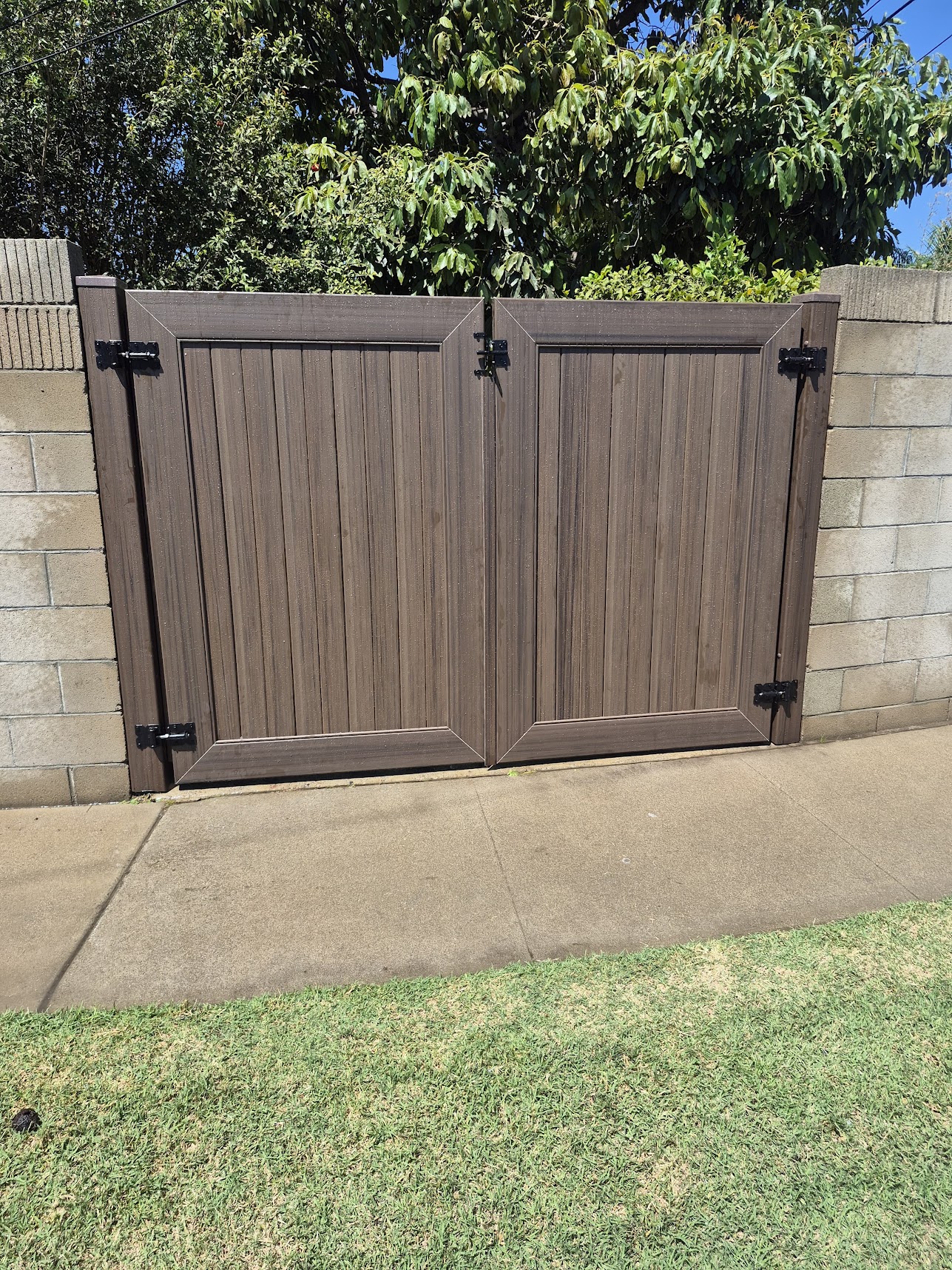 brown fence door